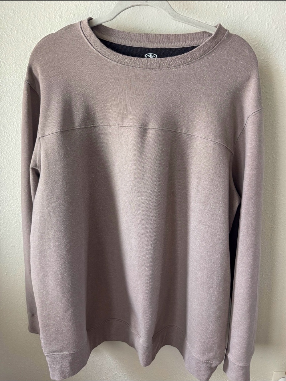 Women's Crewneck Sweatshirt in Dusty Mauve
